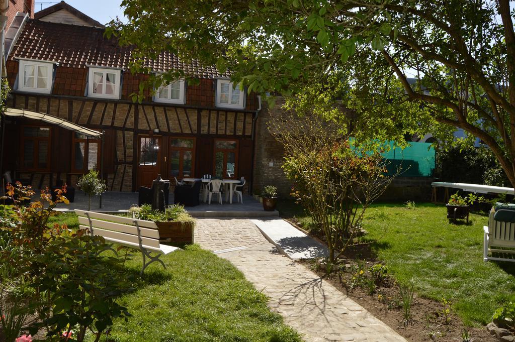 Au Coeur D'Amiens Villa ภายนอก รูปภาพ